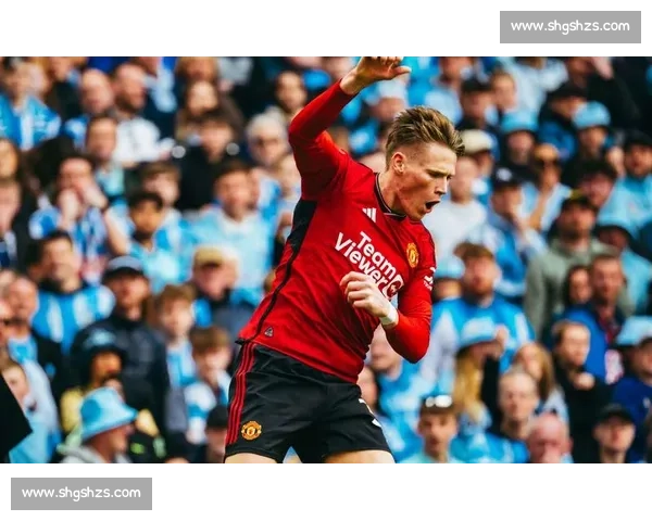 灯光晃眼？麦克托米奈：闭眼射就对了