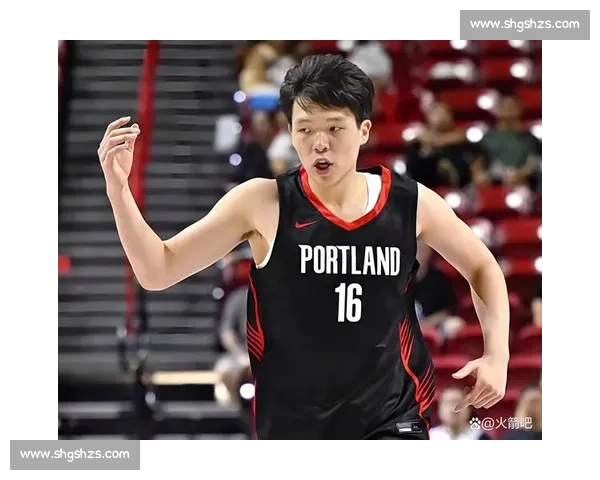 单节 14 分炸场！杨瀚森 16+4+3 帽完爆小萨，开拓者绝杀国王